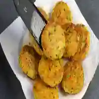 1 pomme de terre, 1 carotte, 1 courgette peuvent aussi faire des crêpes meilleures que de la viande !