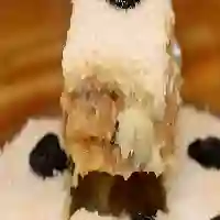 Pavê de ameixa com doce de leite