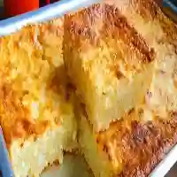 Bolo de tapioca granulada