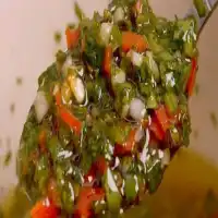 ¡Delicia Instantánea! Aprende a Preparar un Chimichurri de Chef en Tan Solo 4 Pasos