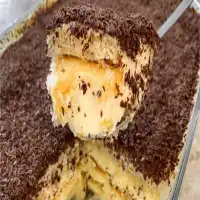 Pavê fácil com recheio feito no liquidificador e que não vai ao fogo é só montar e levar pra gelar