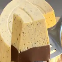 Sobremesa Deliciosa de Maracujá com Chocolate: Um Encanto de Duas Camadas