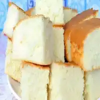 Bolo de trigo simples e fofinho uma delícia para servir no café ou lanche