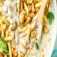 Pâtes Alfredo au poulet 