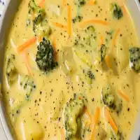 Crockpot Potato Broccoli Cheddar Soup