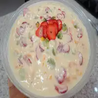 Salada de frutas cremosa, você vai amar