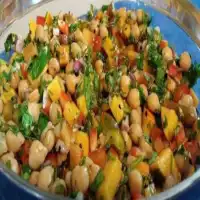 Salada de grão de bico