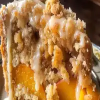 Southern Peach Crumb Cake Recipe