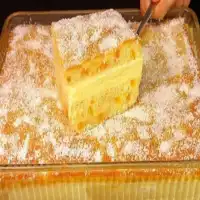 Tarta de melocotón con pudín de limón