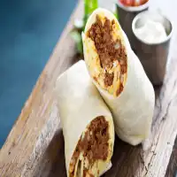 Cheesy Garlic Chicken Wraps