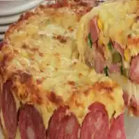 Torta de Calabresa Cremosa