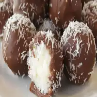 No Bake Coconut Cream Balls are a Holiday Favorite!