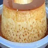 PUDIM COM FURINHOS DELICIOSO