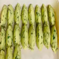 Bolinhos de bacalhau como a minha avó me ensinou faço sempre com outros peixes