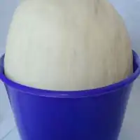 Pão caseiro com massa leve e fofinha para o seu café da manhã