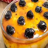 Manjar de coco na travessa