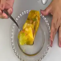 Si tienes fruta en casa, prepara este postre en tan solo unos minutos