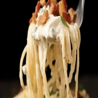 Slow Cooker Bacon Cream Cheese Pasta