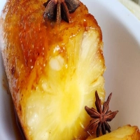 Abacaxi assado no forno com canela: sobremesa fácil e deliciosa