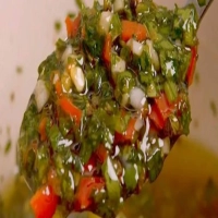 «¡Delicia Instantánea! Aprende a Preparar un Chimichurri de Chef en Tan Solo 4 Pasos»