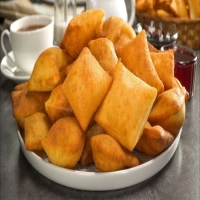 Pastelito de Viento: Crujiente Delicia con Masa de Tres Ingredientes