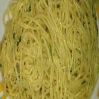 Macarrão Alho e Óleo FENOMENAL pronto em 3 minutinhos