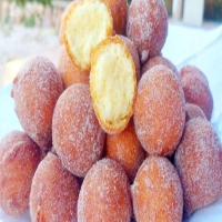 O segredo do bolinho de chuva perfeito é o VINAGRE! Depois que aprendi esse truque eu nunca mais errei.