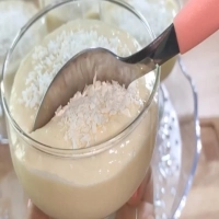 Docinho pé de anjo, a sobremesa mais deliciosa do mundo, só bater tudo no liquidificador e tá pronta!