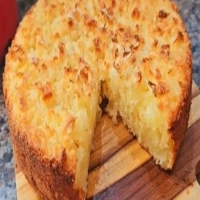 Bolo de Mandioca Cremoso: Você nunca comeu nada igual.
