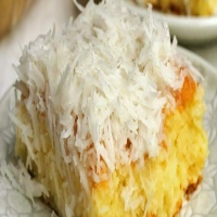 Bolo de Coco Prático e Saboroso