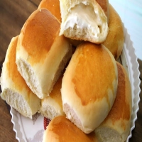 Pão de Batata com Requeijão