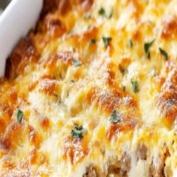 Sausage, Egg & Cream Cheese Hash Brown Breakfast Casserole