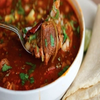 RECETA DE BIRRIA DE RES 