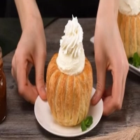 Dessert en 5 minutes ! Juste de la pâte feuilletée et 2 pommes
