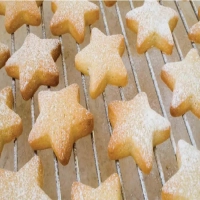 Sablés de Noël au Citron : Une Douceur Parfumée pour les Fêtes