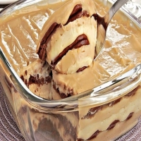 Pavê de doce de leite com chocolate