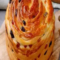 Brioche aux raisins : comment la rendre belle et moelleuse