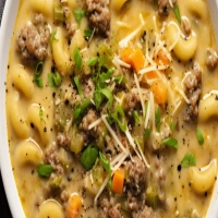 Cheesy Beef and Pasta Soup