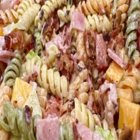 Sandwich pasta salad