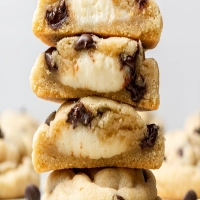 Chocolate Chip Cheesecake Cookies