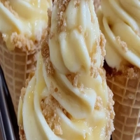 Banana Pudding Cheesecake Cones