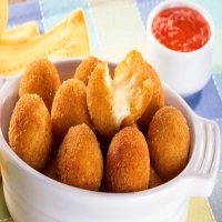 Bolinha de Queijo