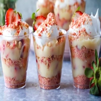 Strawberry Crunch Cups