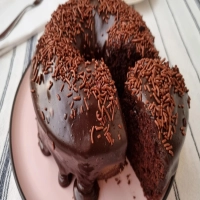 Bolo de chocolate fácil e rápido