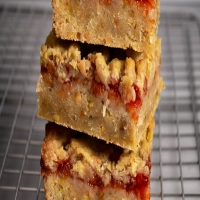 Cherry Pistachio Cream Squares: Recipe & Tips