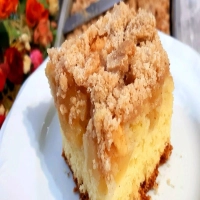 Bolo escandaloso um bolo de maçã que é um escândalo de tão gostoso