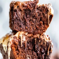 Gooey Brownies with Fudge Swirl