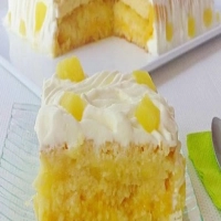 Bolo de ananás muito cremoso e fresco