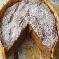 Esta tarte é uma pequena grande maravilha culinária, é de se comer e lamber os dedos!