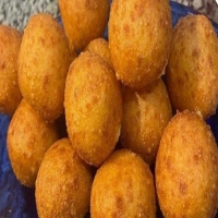Bolinha de Queijo de 3 Ingredientes